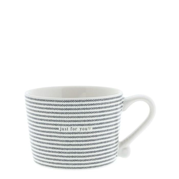 Bastion Collections Tasse Stripes Just for You in Weiss mit schwarzer Schrift und Streifen – Vorderansicht