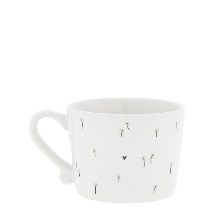 Detailansicht Bastion Collections kleine Tasse Weiss mit „Daisies“