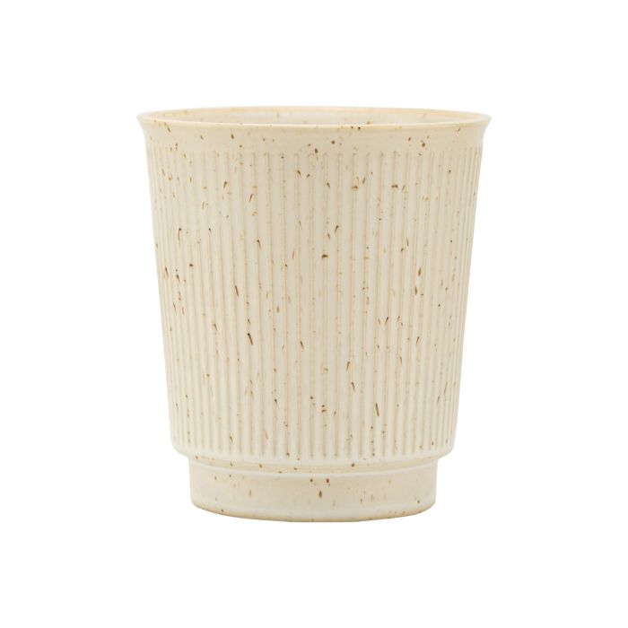 Steingutbecher Berica in Beige von House Doctor mit geriffelter Oberfläche