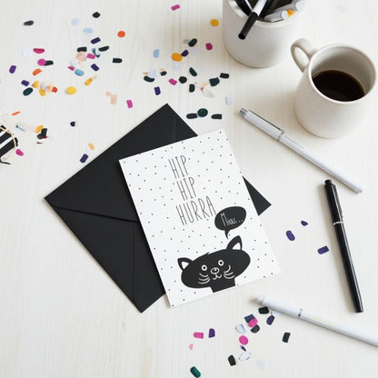 Grusskarte mit Briefumschlag – Hip Hip Hurra Miau - Perfekt als kleiner Stimmungsgruss, zur Geburt, zum Geburtstag, oder einfach so als kleine Aufmerksamkeit
