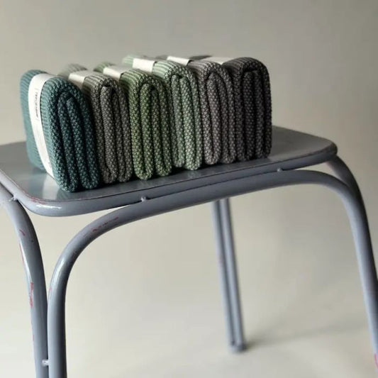 Hochwertiges gestricktes Küchentuch Mint von Aspegren Denmark, perfekt für nachhaltige Küchen