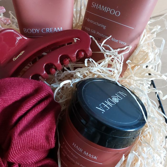 Aurodhea Argan Oil Verwöhnset mit Haar- & Körperpflegeprodukten im Drahtkorb