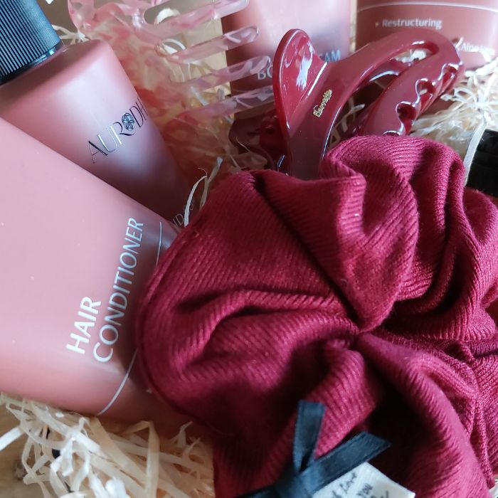 Aurodhea Argan Oil Pflegeset liebevoll arrangiert als Geschenkset