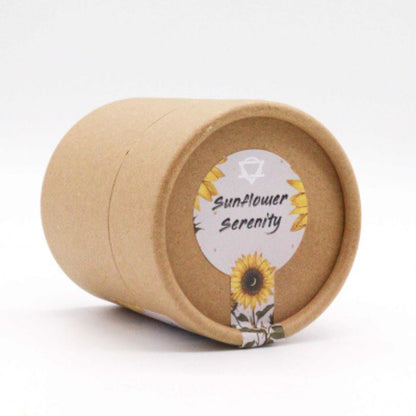  Badebombe mit Sonnenblumenöl, Badesalz und getrockneten Sonnenblumenblüten
