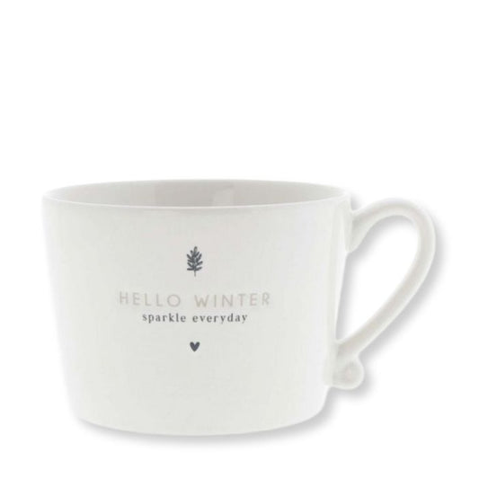 Bastion Collections Keramik Tasse Hello winter in Weiss mit schwarzem Schriftzug - Vorderansicht