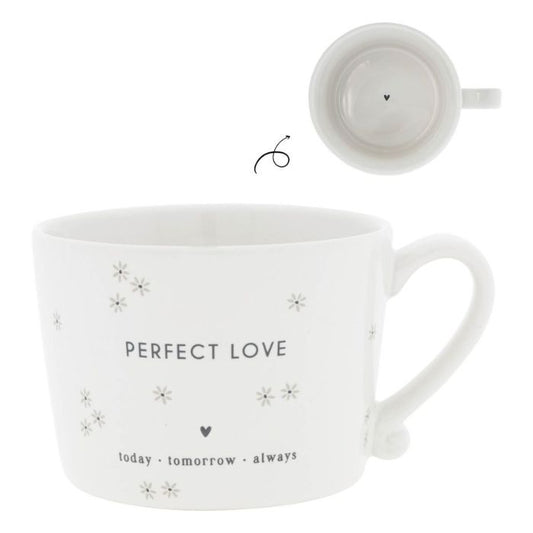 Bastion Collections Tasse Weiss mit „Perfect Love“ – Vorderansicht