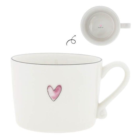 Bastion Collections Tasse Weiss mit rosa Herz – Vorderansicht