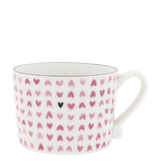 Bastion Collections Tasse Weiss mit rosa Herzen – Vorderansicht