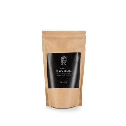 Verpackung von Black M’AMA Espresso mit elegantem Etikett