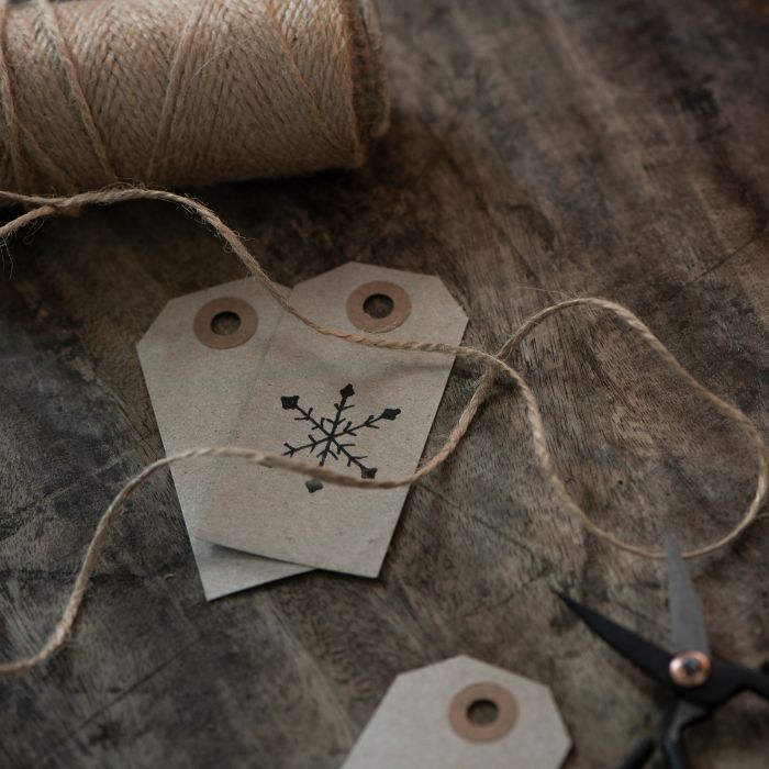 IB Laursen Papier-Anhängeschilder Graunatur 10er Set B 6 × H 3 cm skandinavisches Design