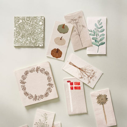 IB Laursen Papier-Serviette mit Doldenblume beige für stilvolle Tischdekoration