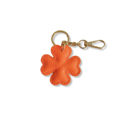 Leder-Schlüsselanhänger Glückskleeblatt aus Italien in Orange mit goldfarbenem Schlüsselring