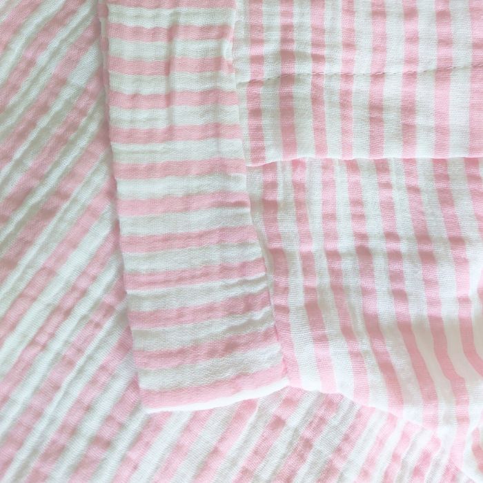 Mekea Musselin Bluse rosa gestreift kurzarm locker geschnitten - Detail Ansicht Ärmel