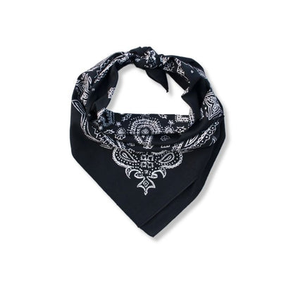 Schwarzes Premium Baumwoll-Bandana mit skizziertem Paisley-Muster flach gewickelt für Biker-Styles.